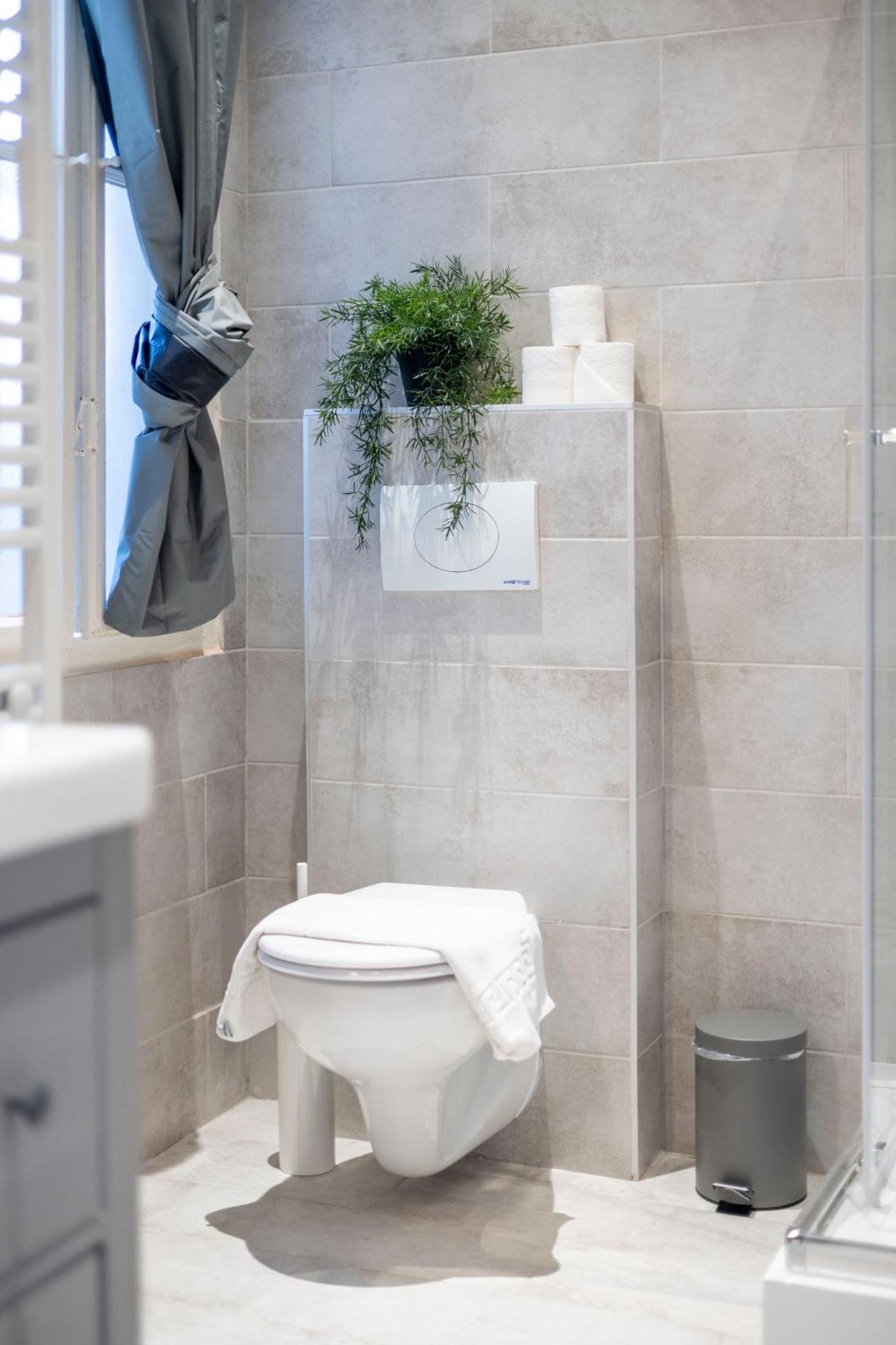 Charming Central Dream Home & Retreat By Prestige Homes Budapest Eksteriør billede